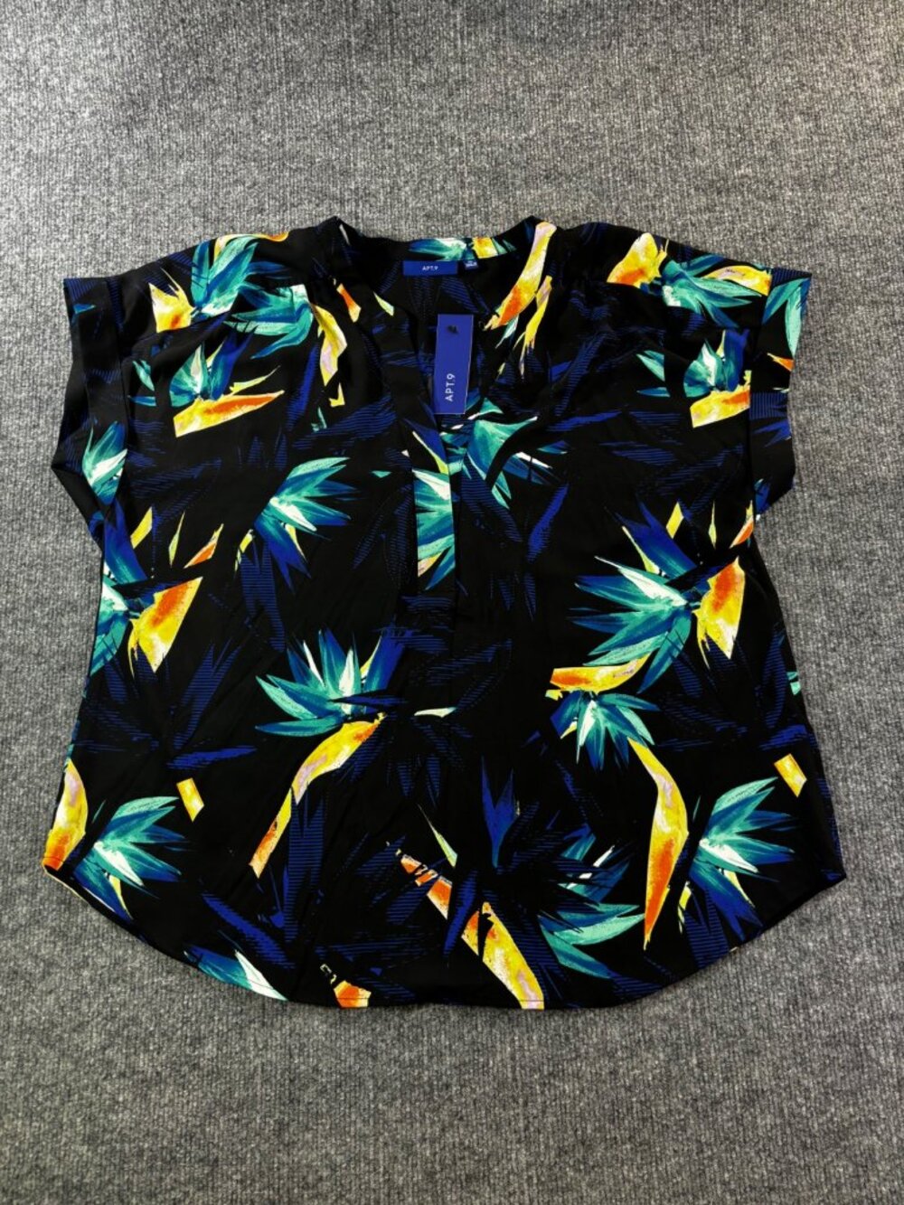 Apt. 9 Womens XL Tropical Print Blouse Black With Vibrant Leaf Design Pullover